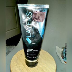 SCENTSY BODY LOTION "LUNA"